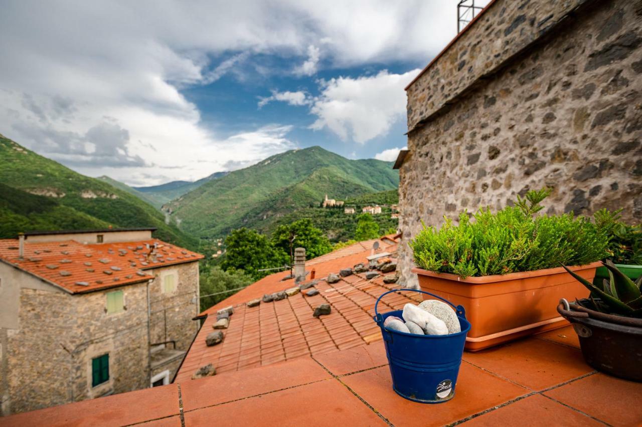 Arve Castelbianco - B&B E Appartamento Colletta Bagian luar foto